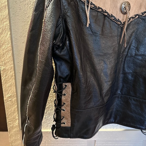 Black and Tan Leather Performance Jacket - Picture 12 of 16